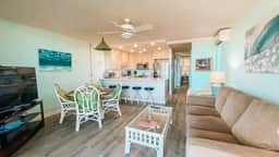 Remodeled One bd Ocean, AC,wifi, pool/hot tub D102 - Image 3