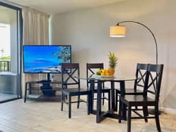 Beautiful One BD Ocean, AC, wifi, pool A202 - Image 5