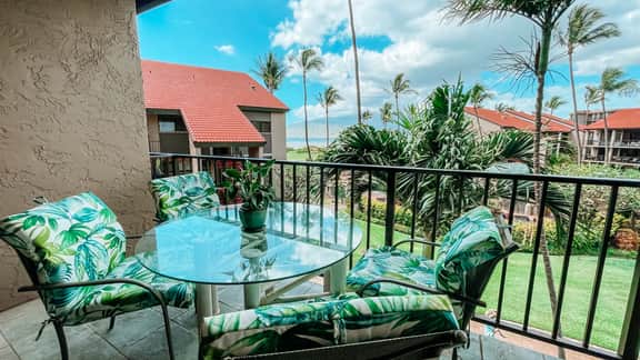 Two Bedroom, sleeps 7, wifi,ac, pool, C302 - Image 2