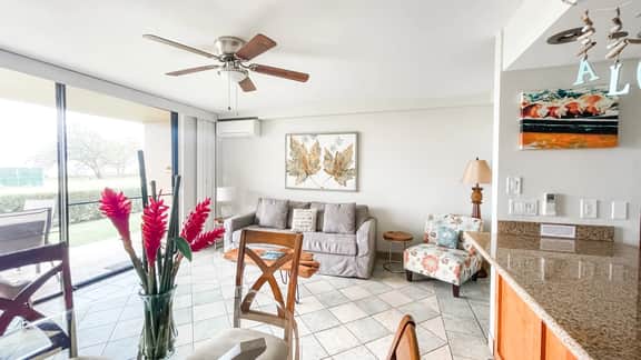 One bd Ocean grd fl, AC, wifi, pool, hot tub D101 - Image 4